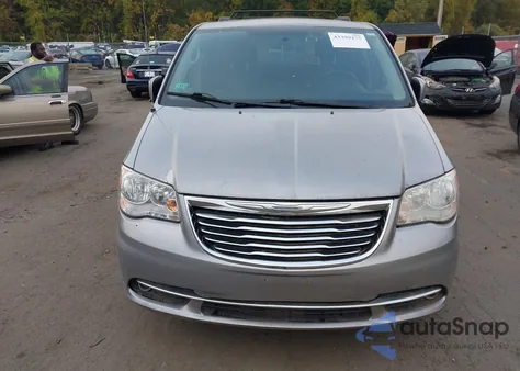 2015 Chrysler Town & Country Touring из США, поврежденный, VIN 2C4RC1BG2FR645455